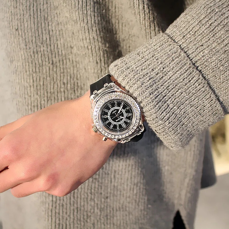 Led Flash Luminous Watch Perso - Smartwatch Trending Watches For Women incelemesi ve fiyatı